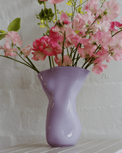 Load image into Gallery viewer, Lavender Vase